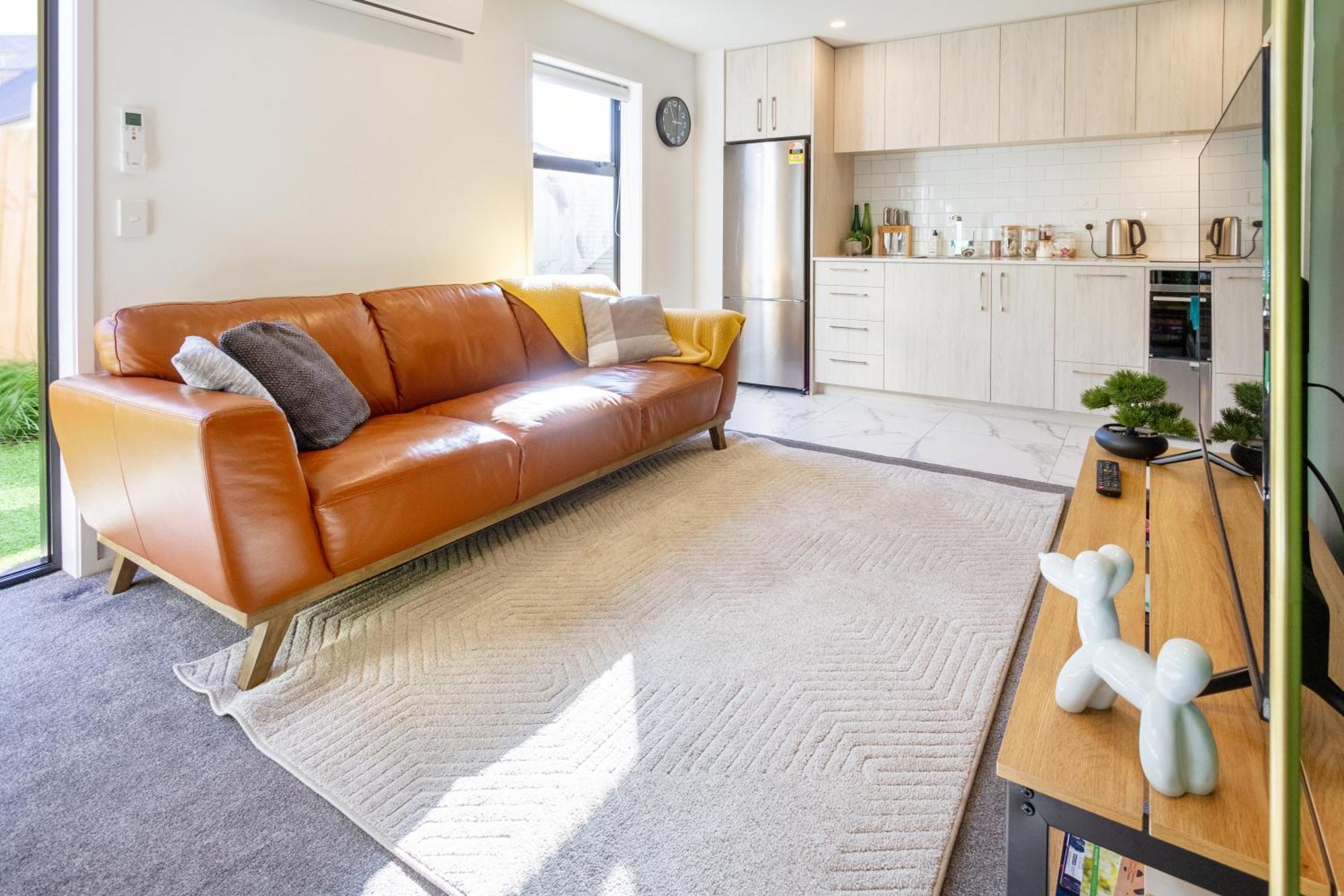 Gorgeous In Green - 2 Bed Central Oasis W/King Bed Christchurch Exterior photo